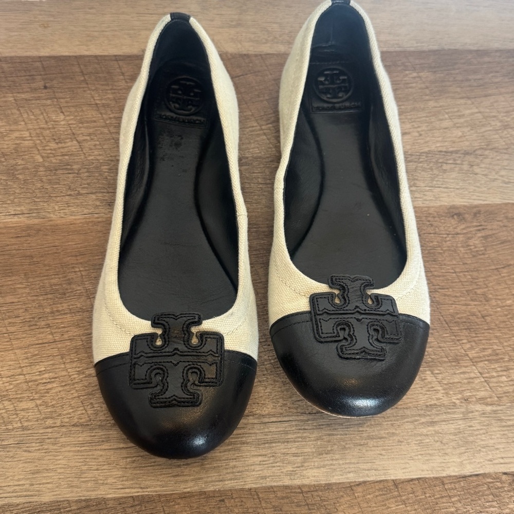Tory Burch Cream and Black Leather Flats